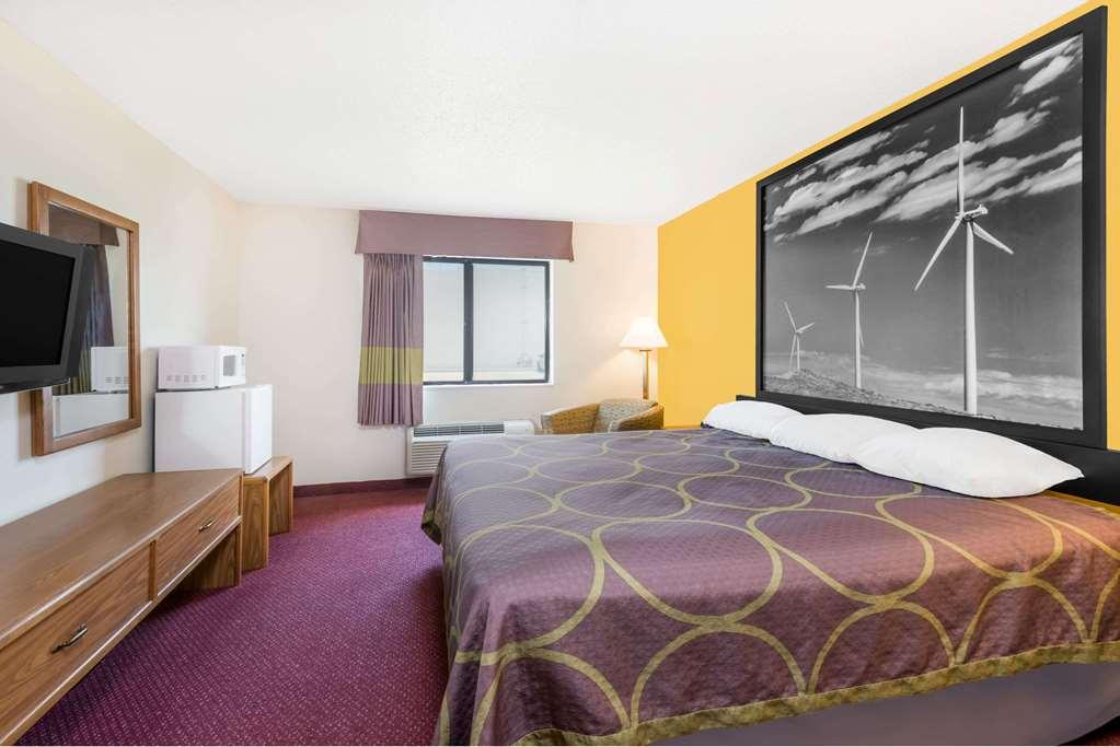 Hotel Super 8 By Wyndham Pratt Camera foto