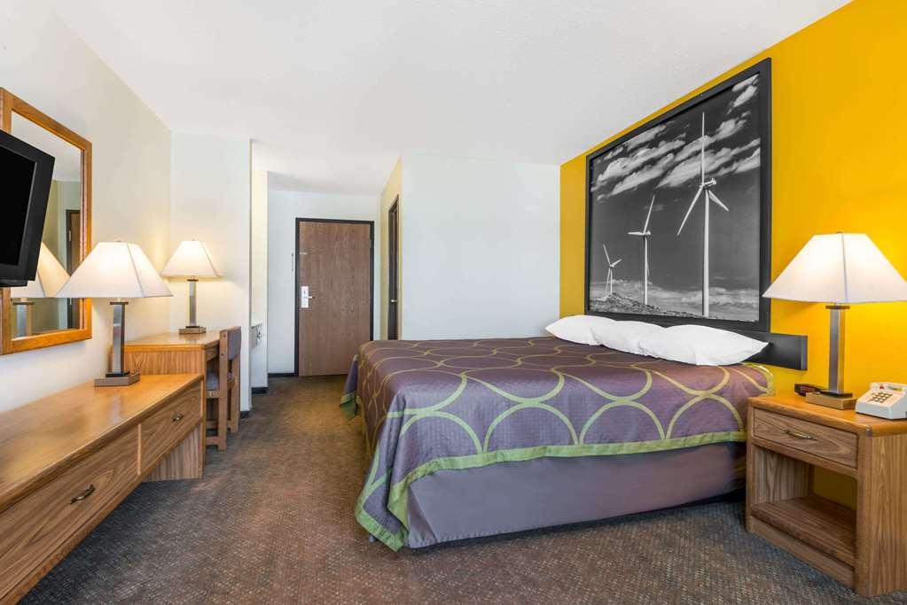 Hotel Super 8 By Wyndham Pratt Camera foto